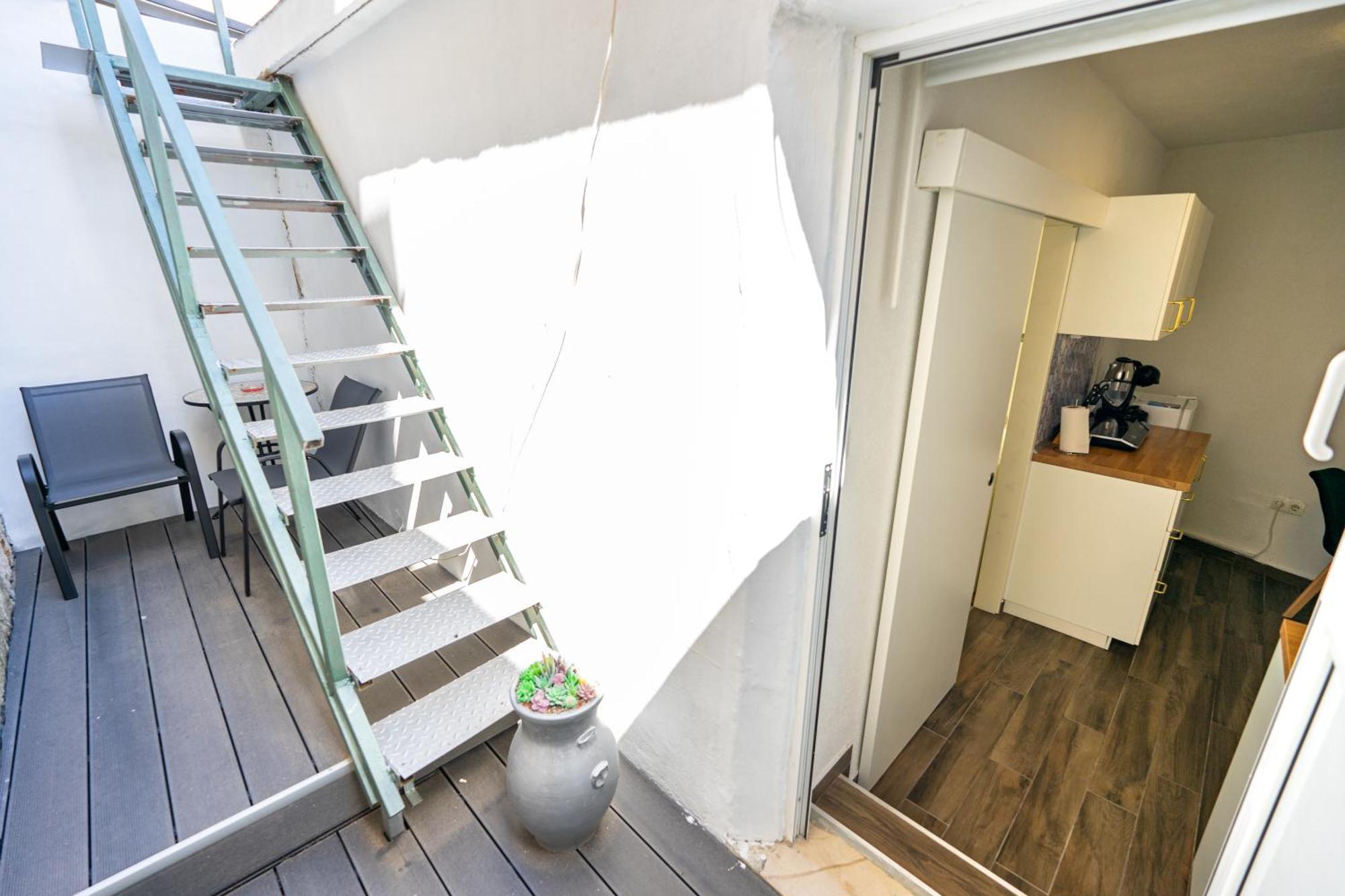 Apartman Corner *